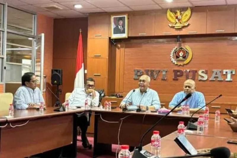PWI Pusat Sesalkan Pernyataan Hotman Paris, Tegaskan Martabat Pers Harus Dihormati
